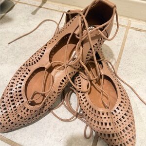 Mossimo Tan Women's Lace-Up Shoes